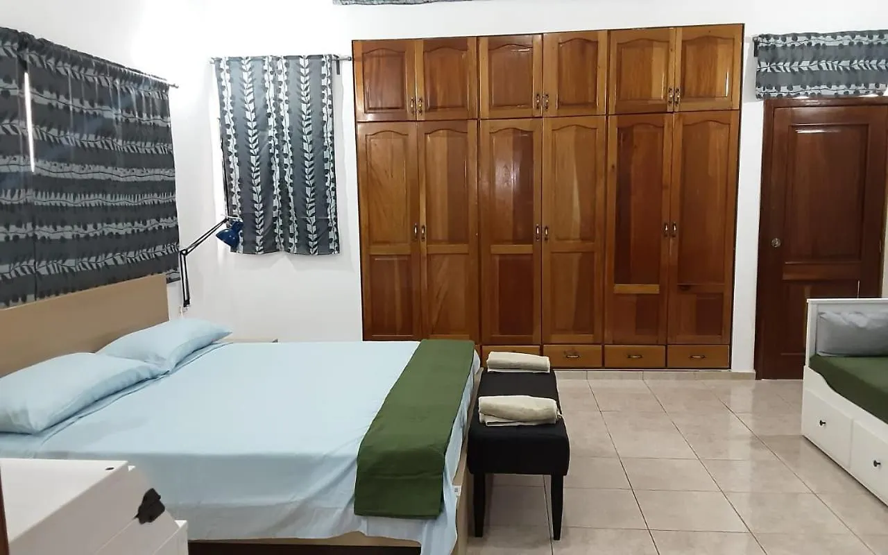 Villa Colonial Suite N2 Presidencial Río San Juan ホームステイ